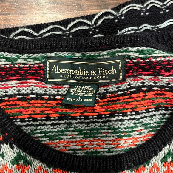 Vintage Abercrombie & Fitch Sweater - Picture 2 of 4